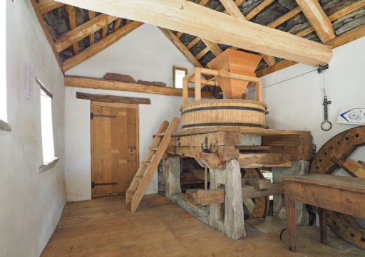 Porte aperte all’antico mulino di Corippo