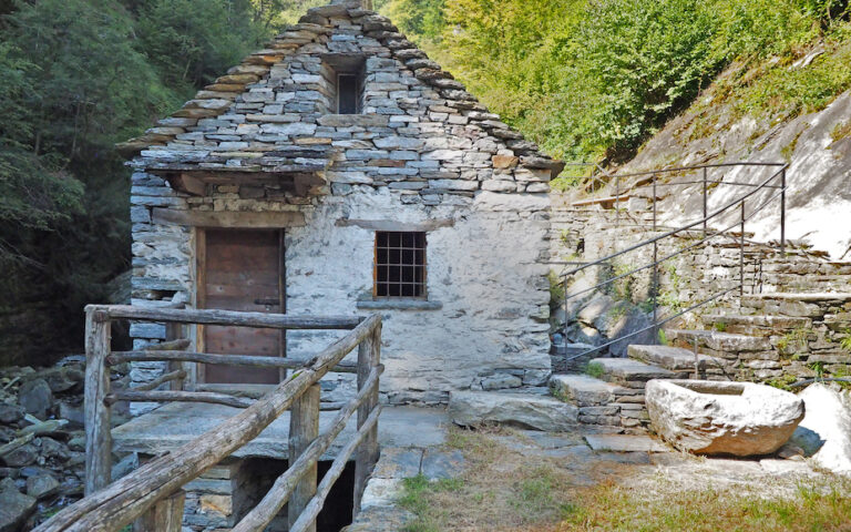 Porte aperte agli antichi mulini di Corippo e Frasco