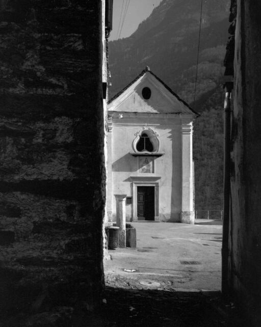 “Leggere la religione sul territorio”, interpretazioni di luoghi alpini in chiave culturale, venerdì 29 novembre alle ore 17:30, con la professoressa Daria Pezzoli-Olgiati, ordinaria di scienze e storia delle religioni presso l’Università di Monaco di Baviera.