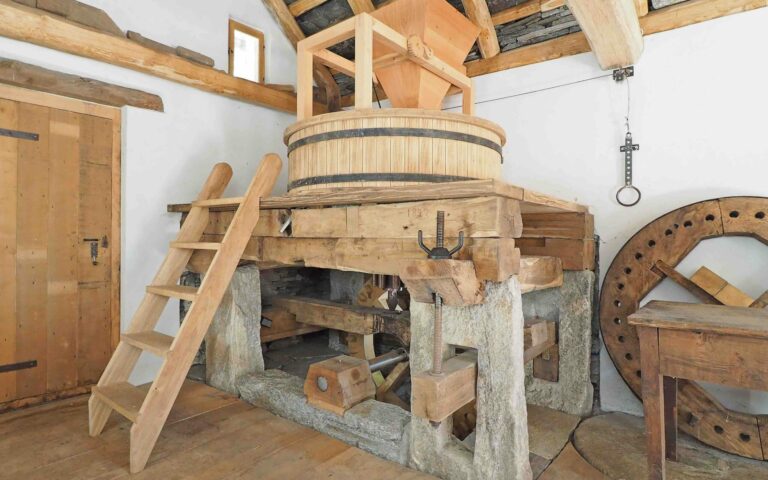 Porte aperte agli antichi mulini di Corippo e Frasco